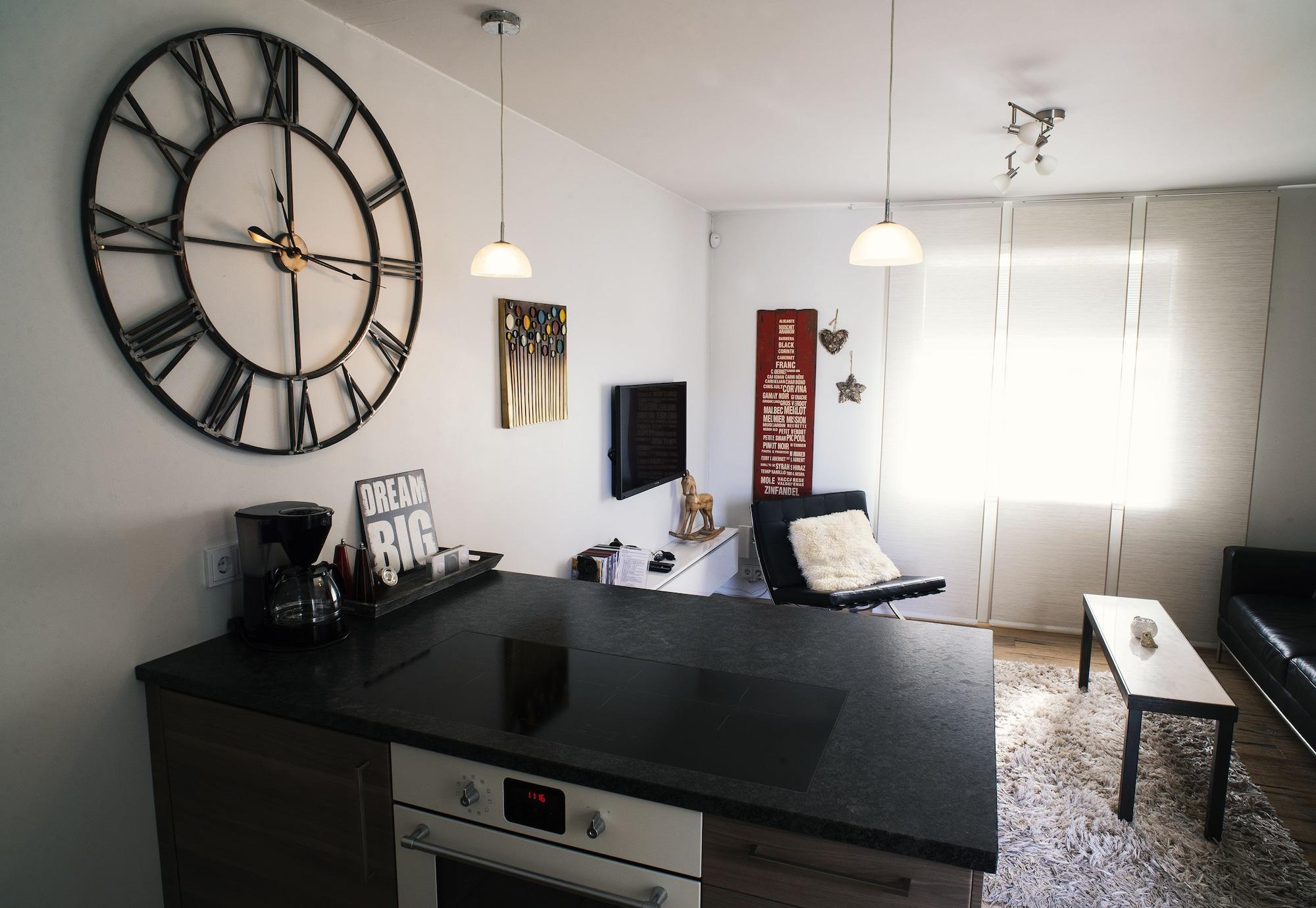 Reykjavik4You Apartments Bagian luar foto
