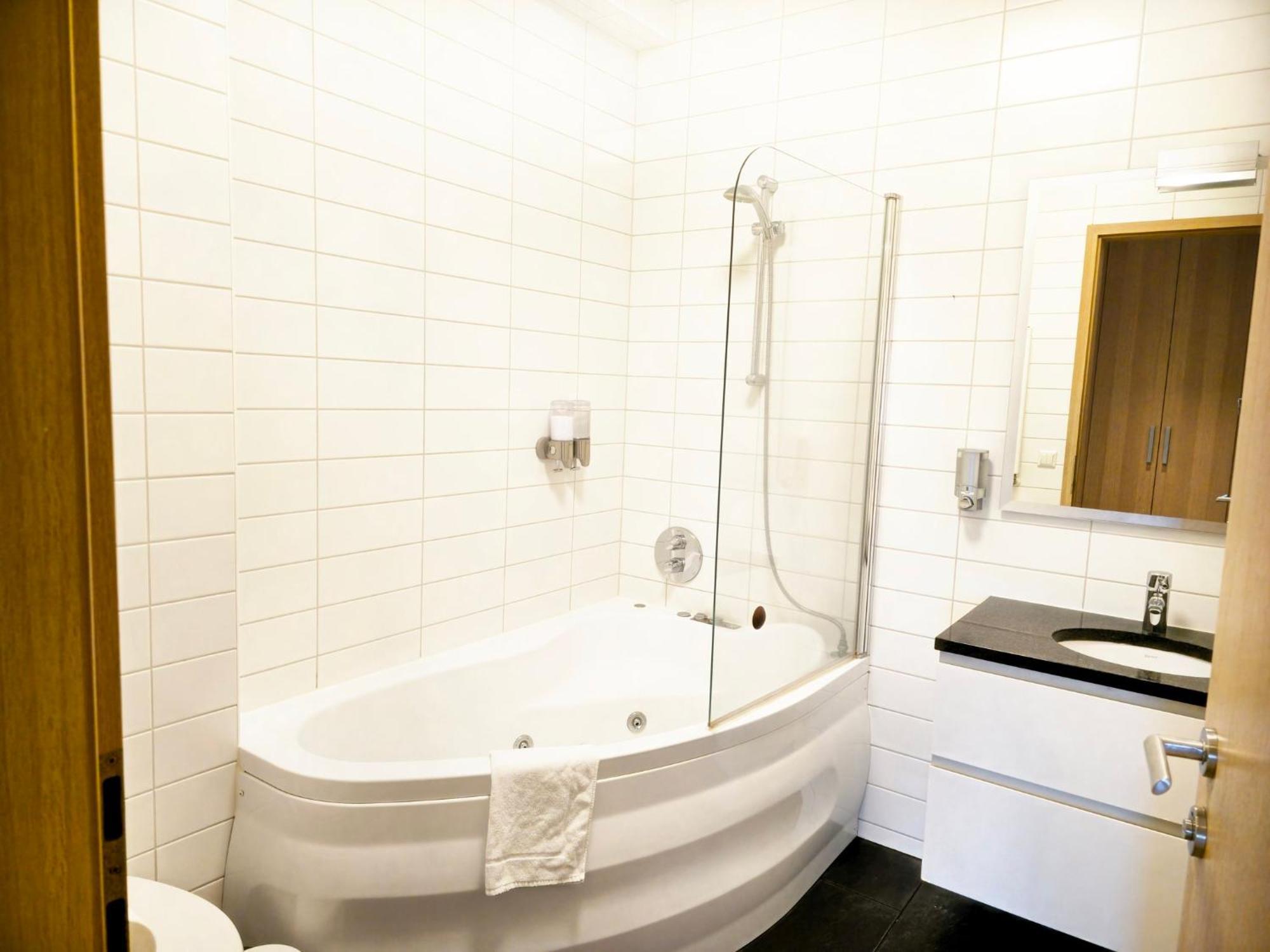 Reykjavik4You Apartments Bagian luar foto